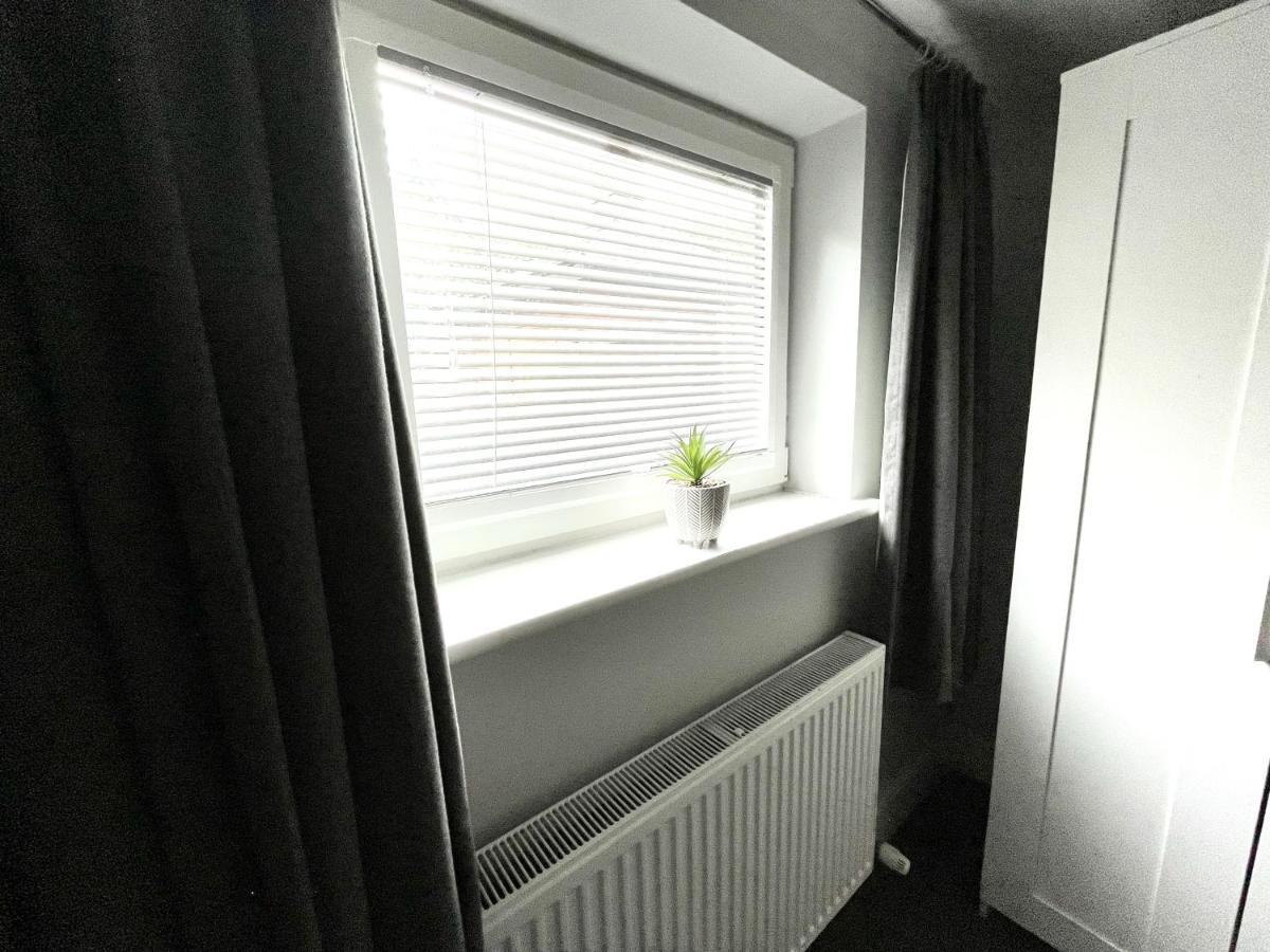 Lymm Living Ξενοδοχείο Γουόρινγκτον Εξωτερικό φωτογραφία