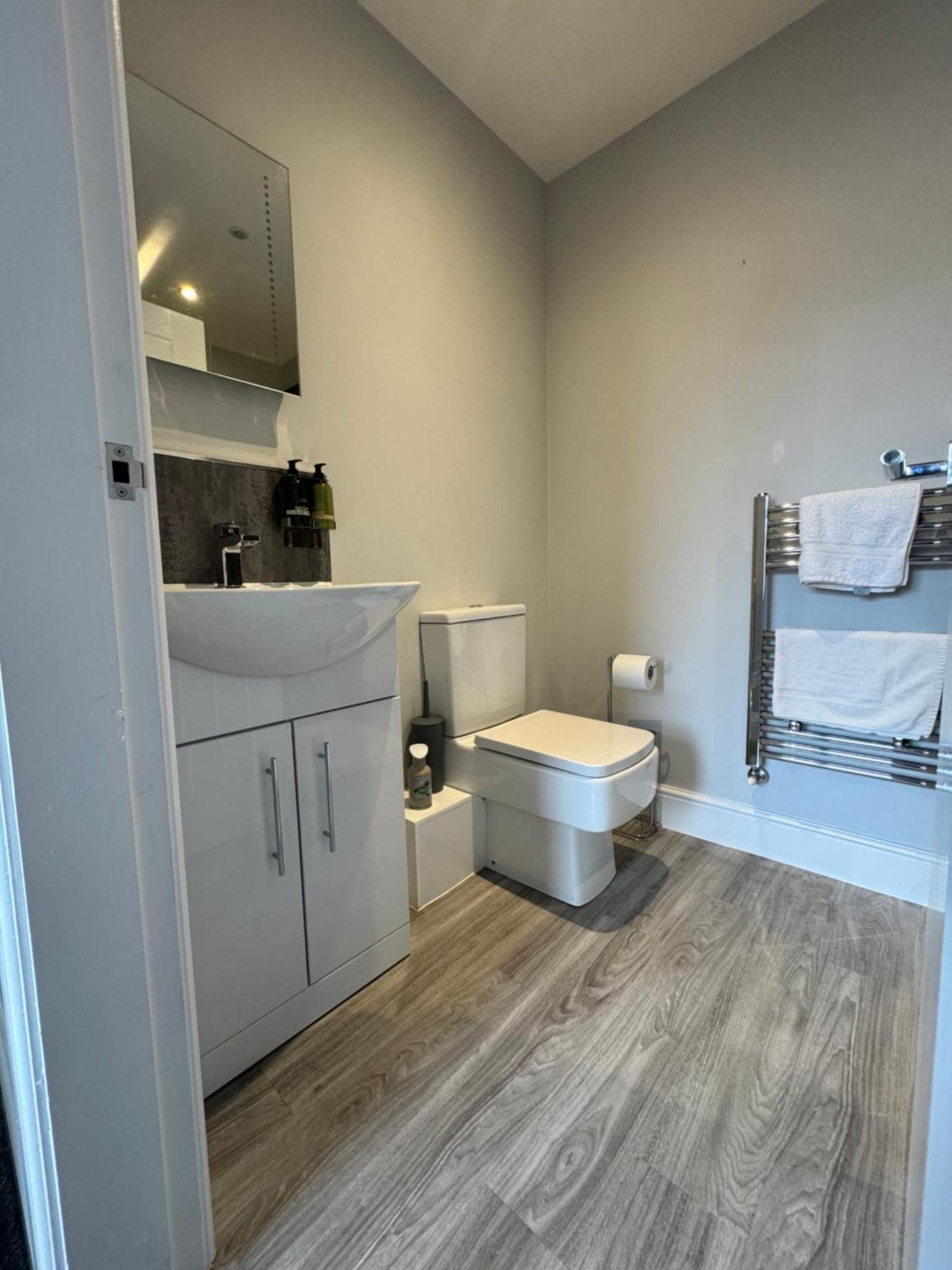 Lymm Living Ξενοδοχείο Γουόρινγκτον Εξωτερικό φωτογραφία